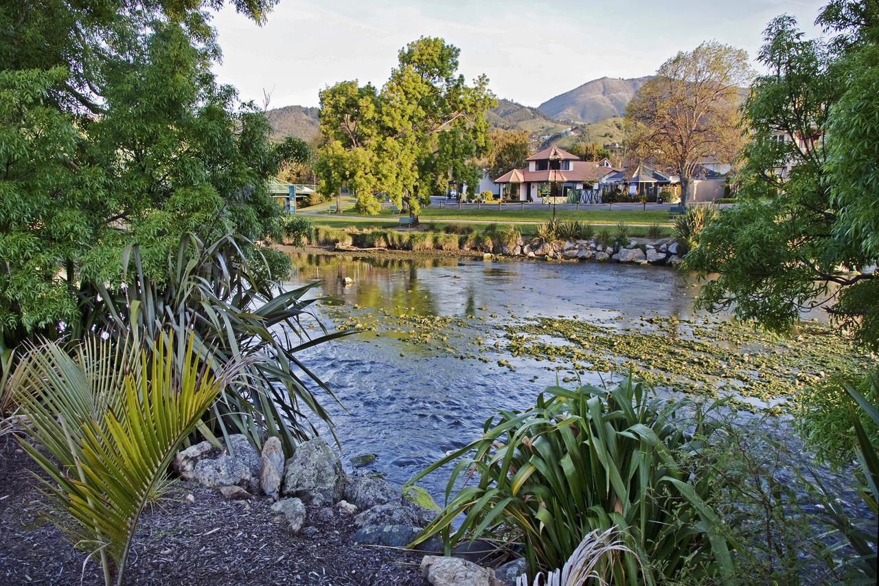 Riverside Villa - In The City By The River! Nelson Exterior photo